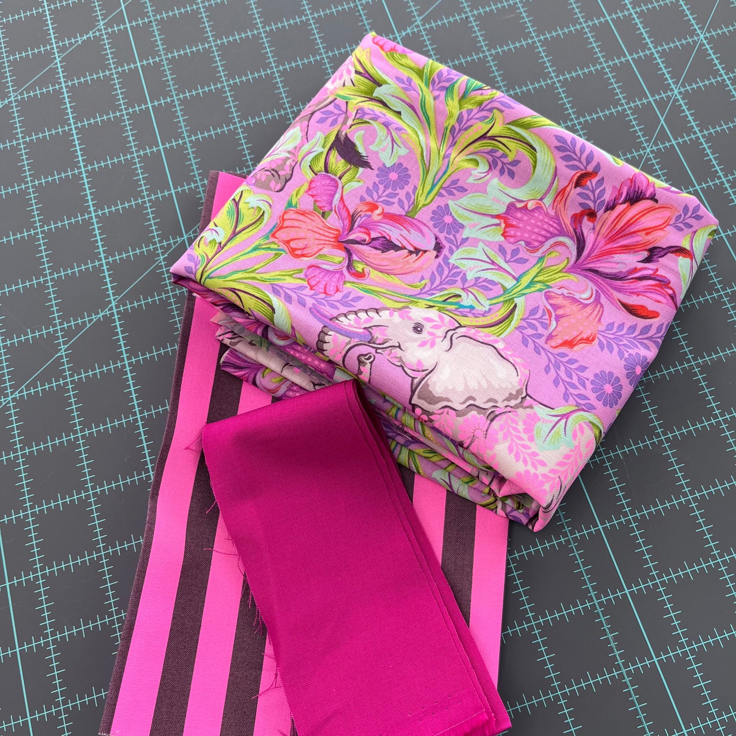 Sewing 101 Pillowcase with Molly - June 14th, 2025 10am - Noon