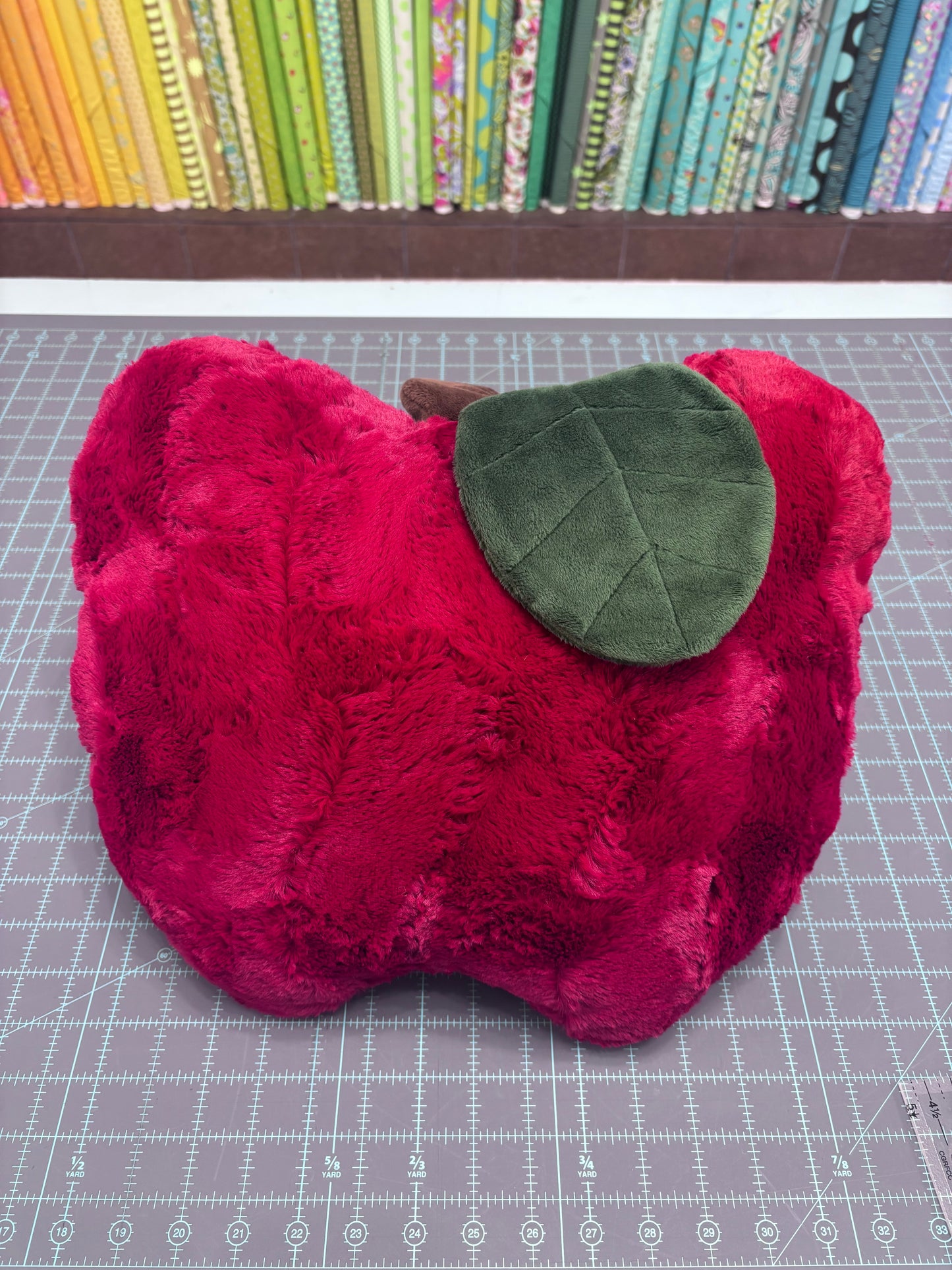 Apple Pillow Kit