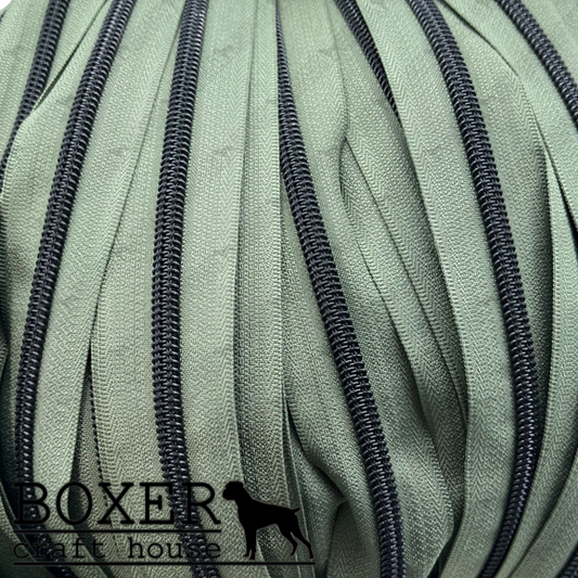 Nylon #5 Zipper - Matte Black Coil Olive Green Tape