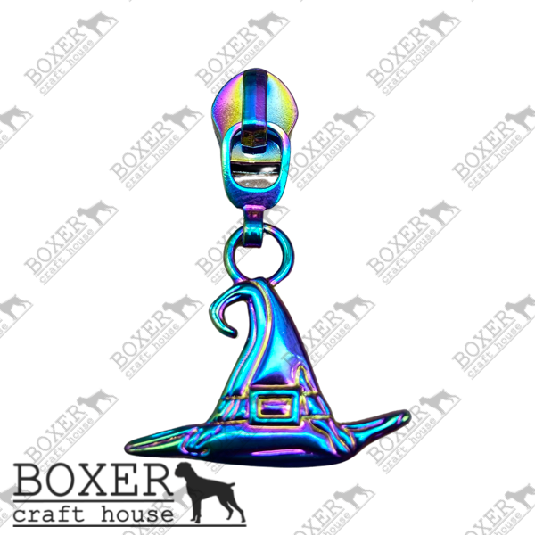 Witch Hat #5 Zipper Pull