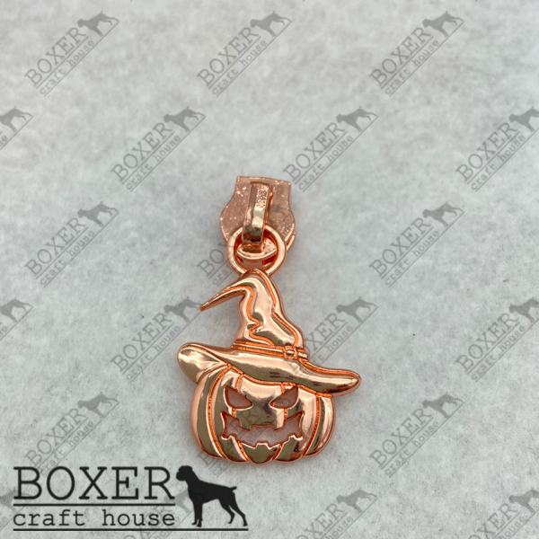 Enchanted Pumpkin #5 Zipper Pull