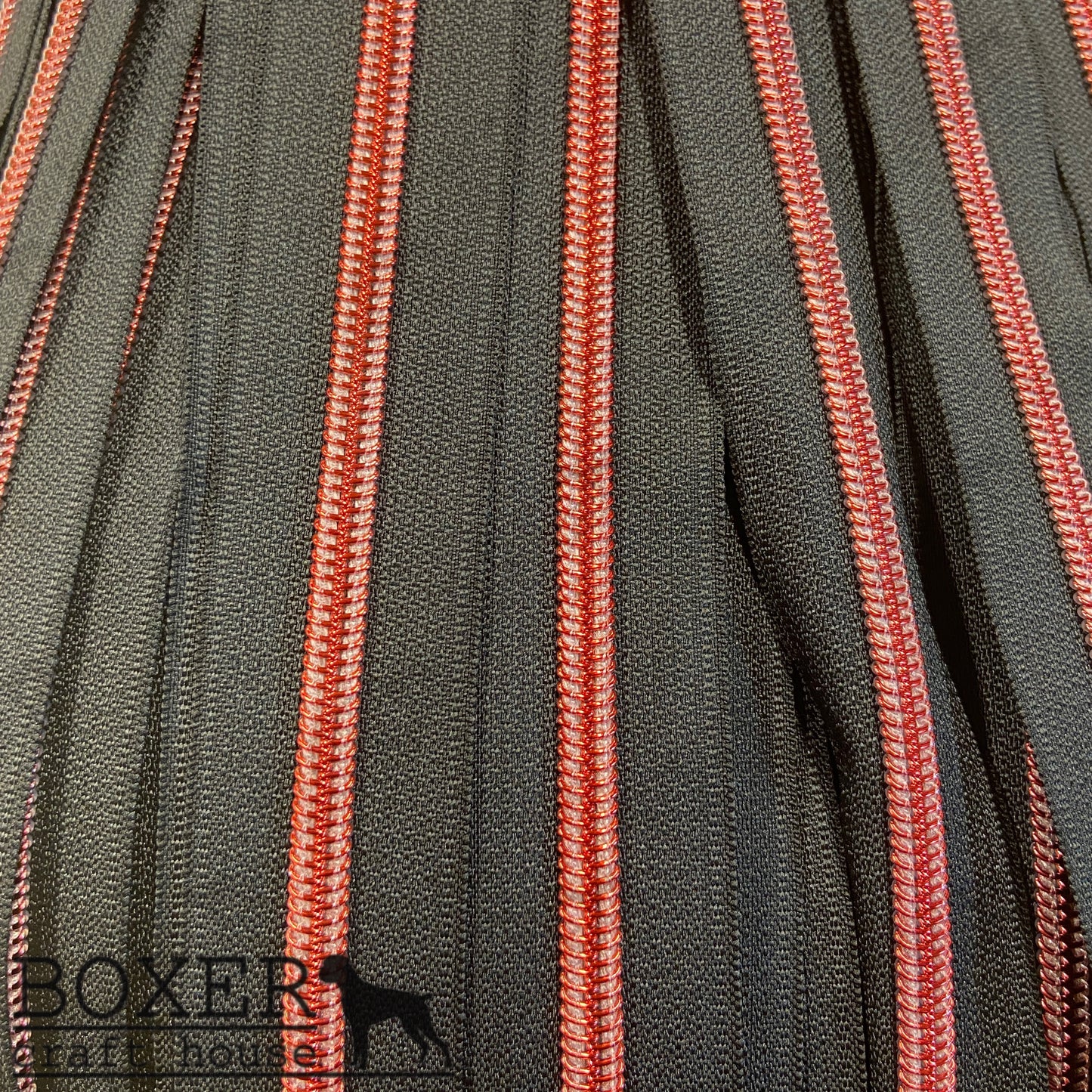 Nylon #5 Zipper - Red Coil Black Tape