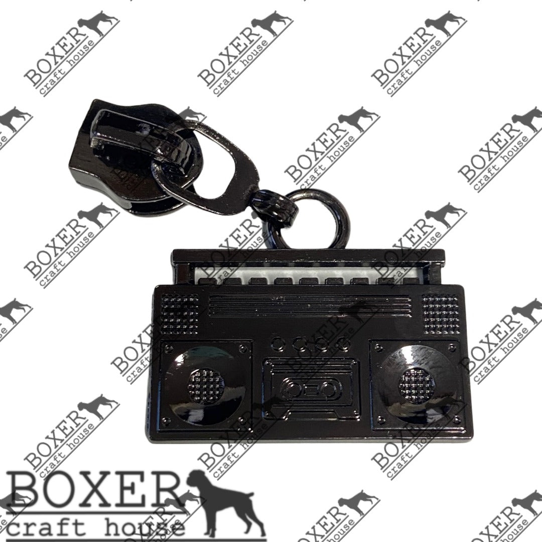 Boombox #5 Zipper Pull