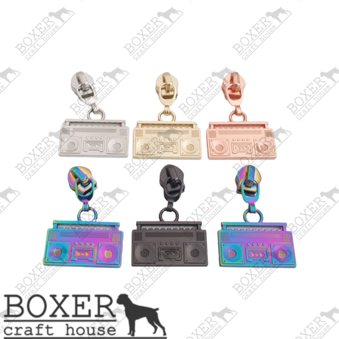 Boombox #5 Zipper Pull