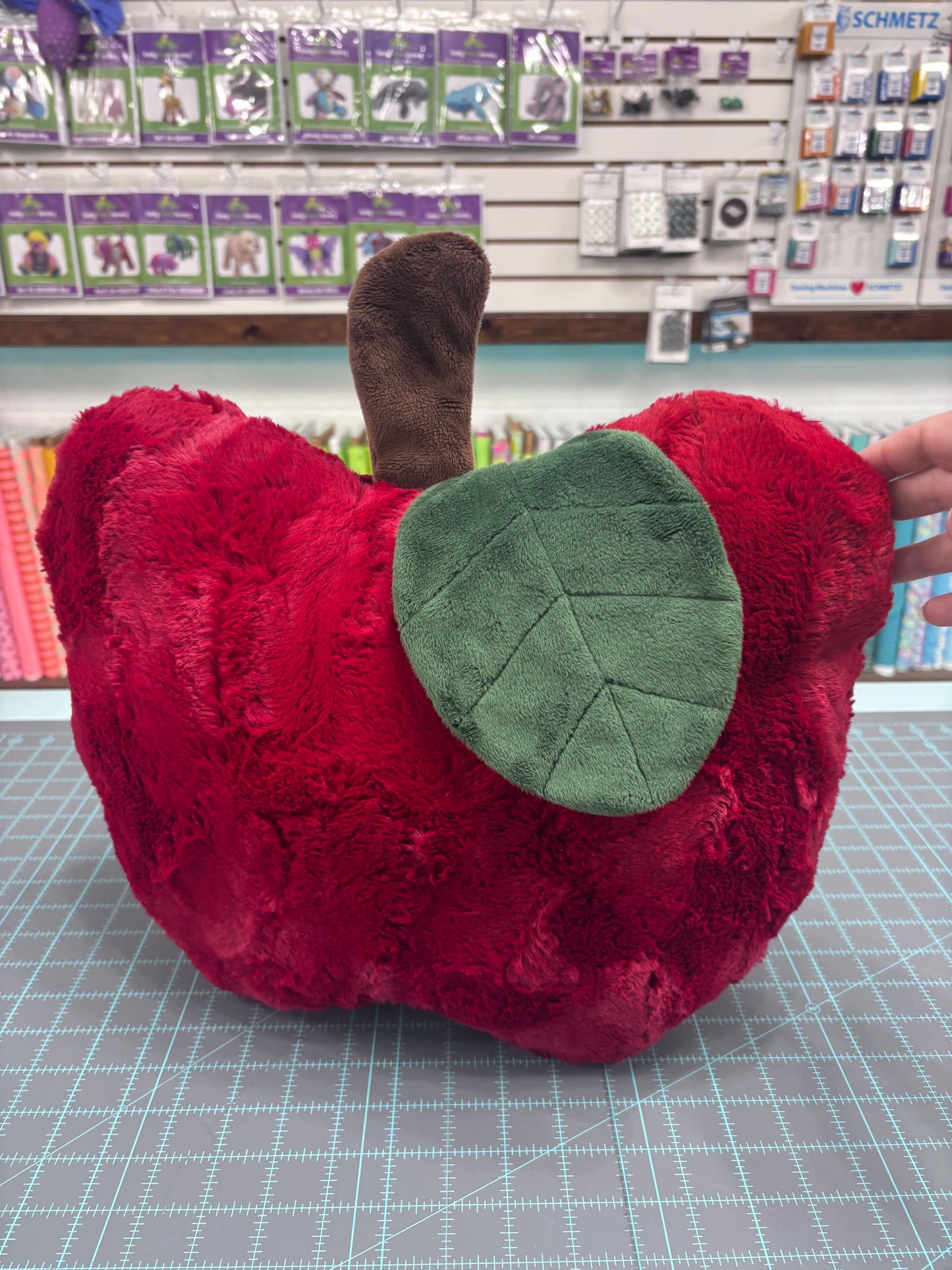 Apple Pillow Kit