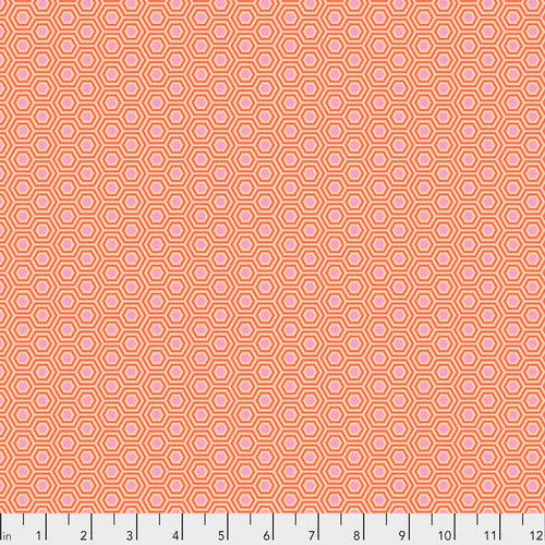 Tula Pink Hexy - Peach Blossom